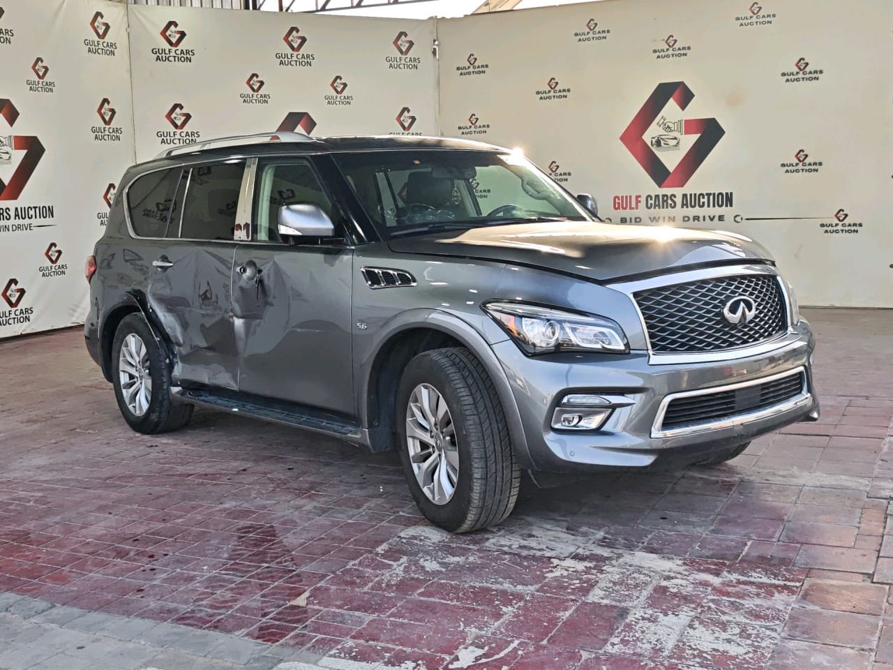 2016 INFINITI QX80