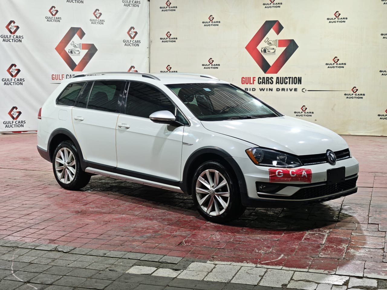 2017 VOLKSWAGEN GOLF S