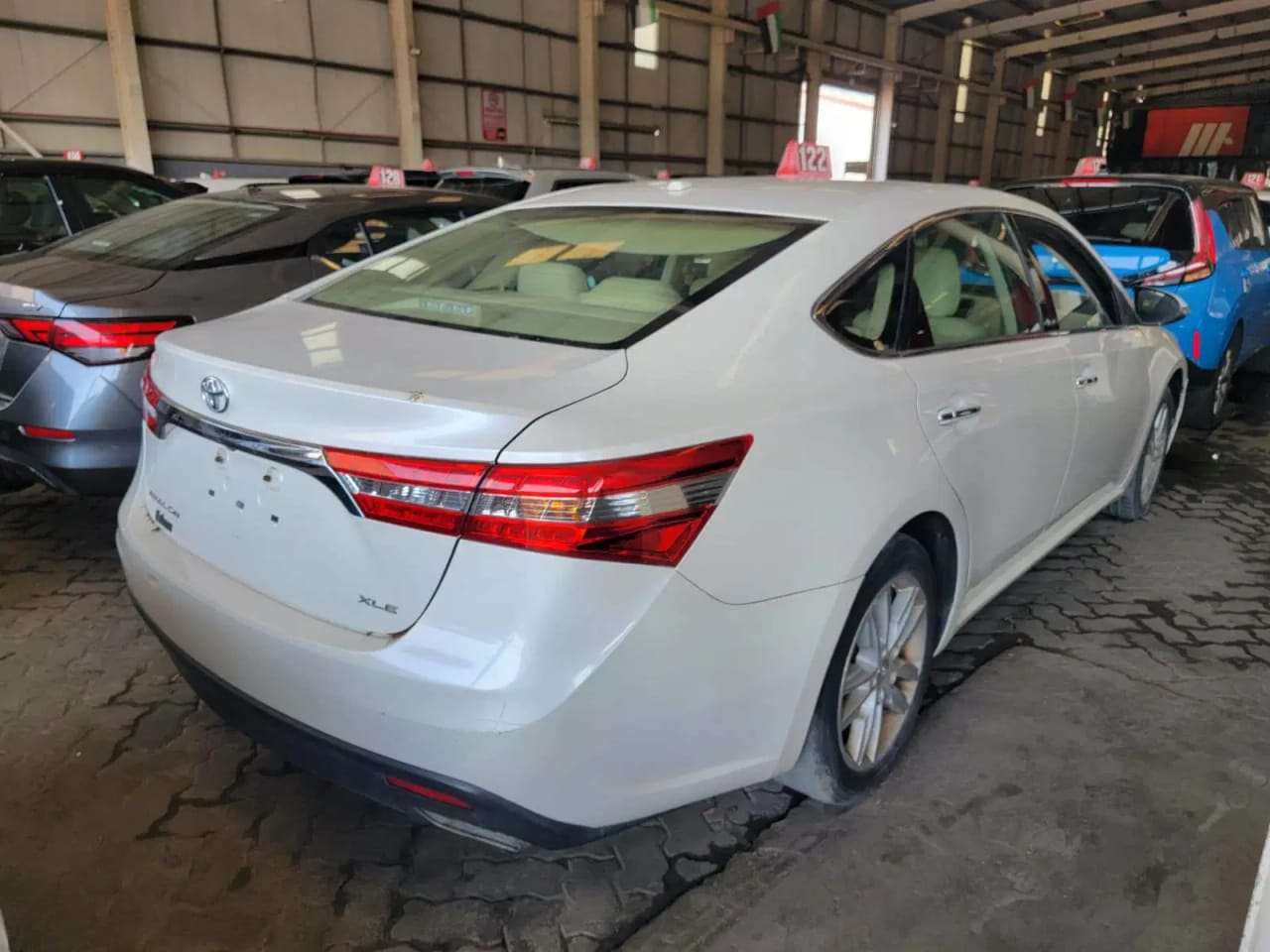 TOYOTA AVALON 2014
