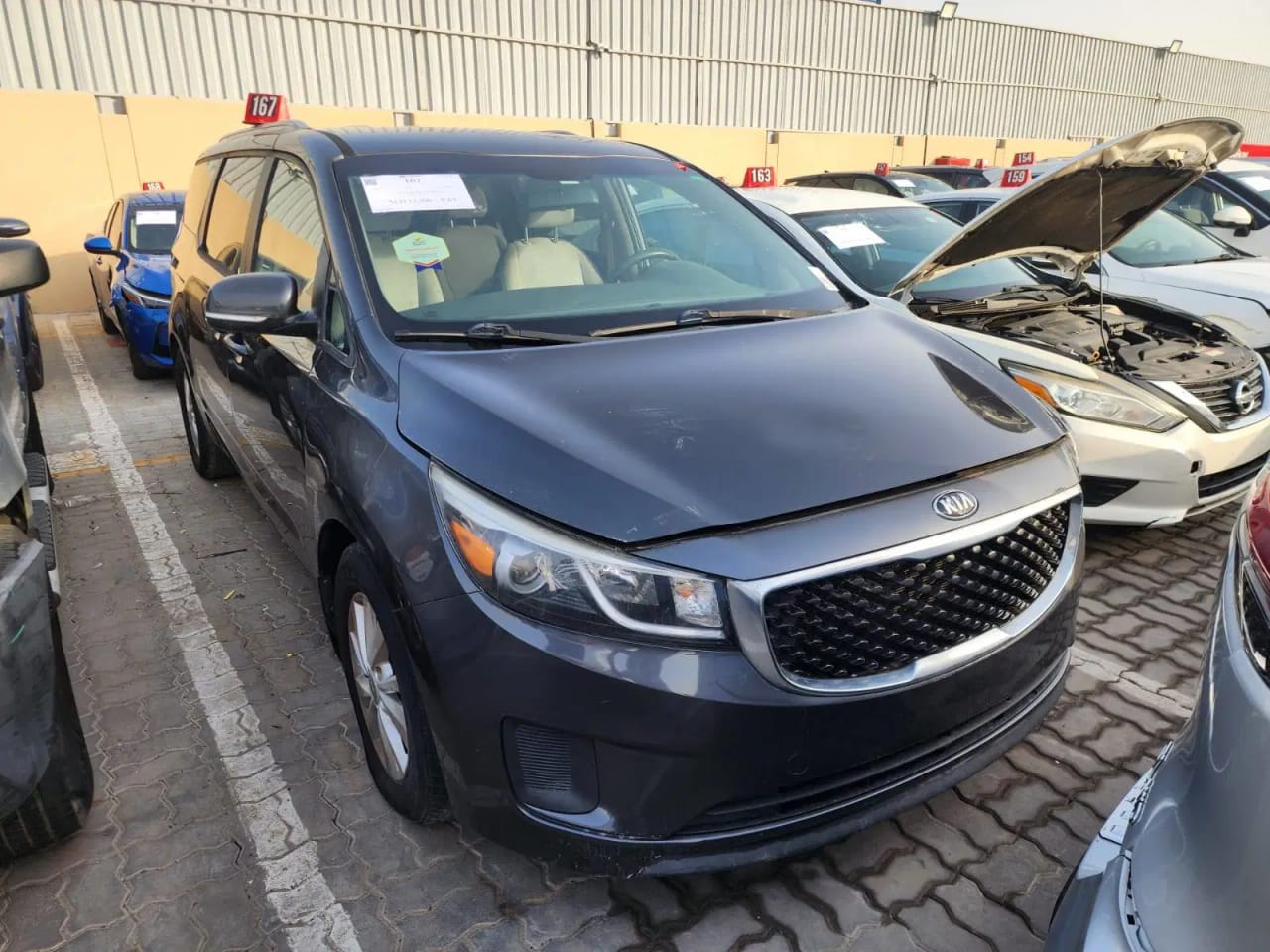 KIA SEDONA 2016