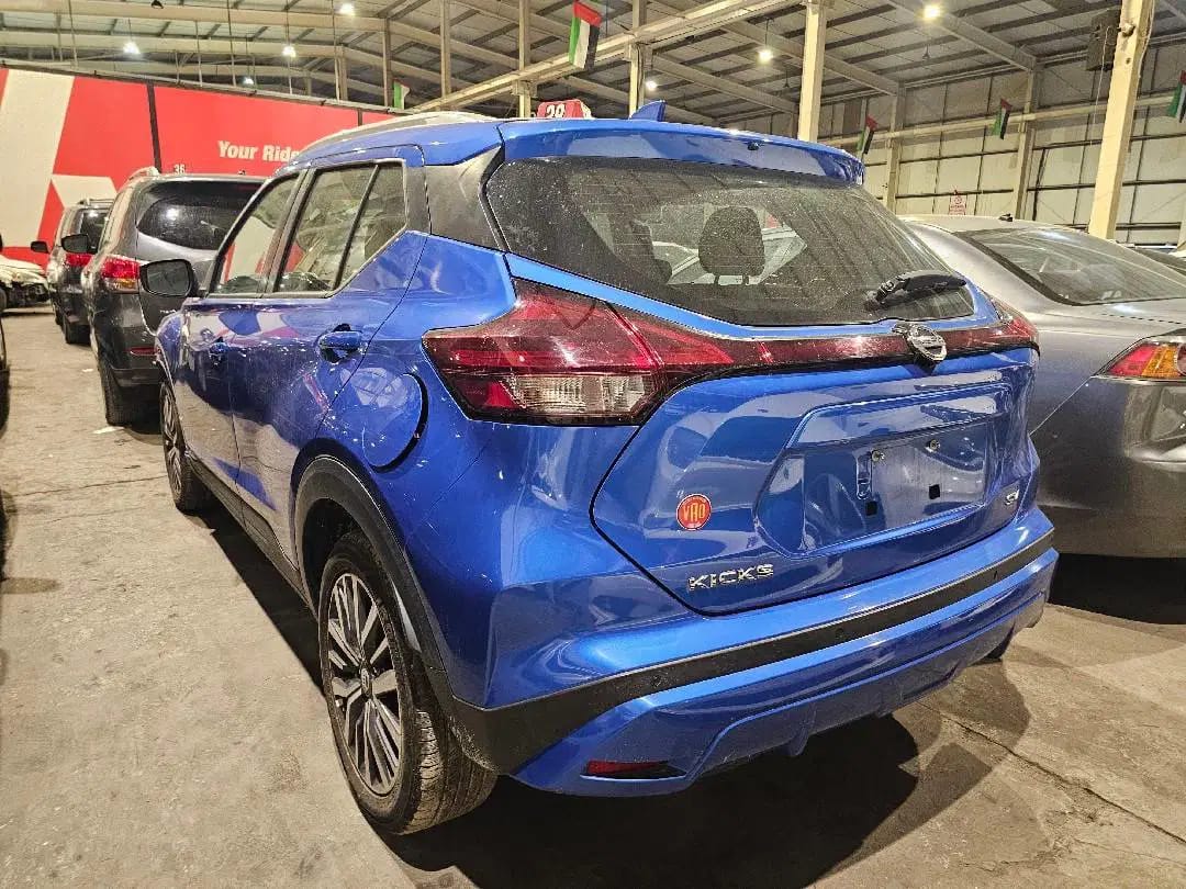 NISSAN KICKS 2021