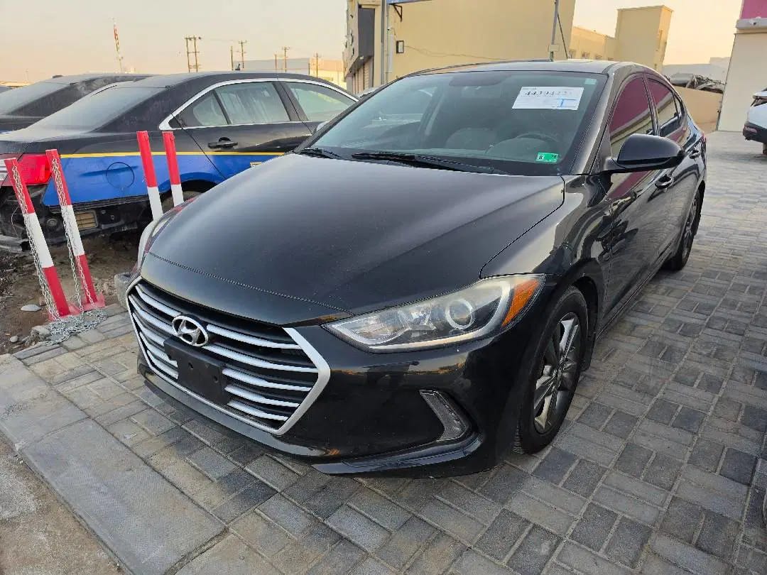 HYUNDAI ELANTRA 2018